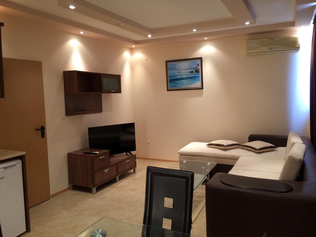 Golden Sea View Apartments Pomorie Exterior foto